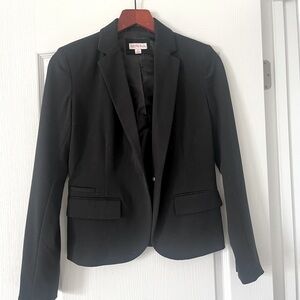 EUC Merona Black Blazer Size 4